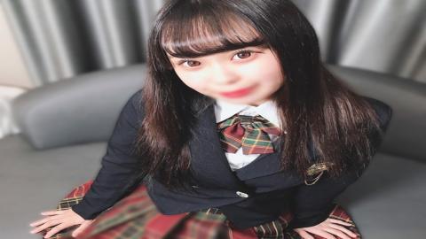 PPV2712339 [No] An active student who is scheduled to graduate this spring, boasting an idol-class look Called in her uniform at the end of school. I was stunned by the big chin that stood up at 45 ° ... Telling the young people of the future the harshness of society